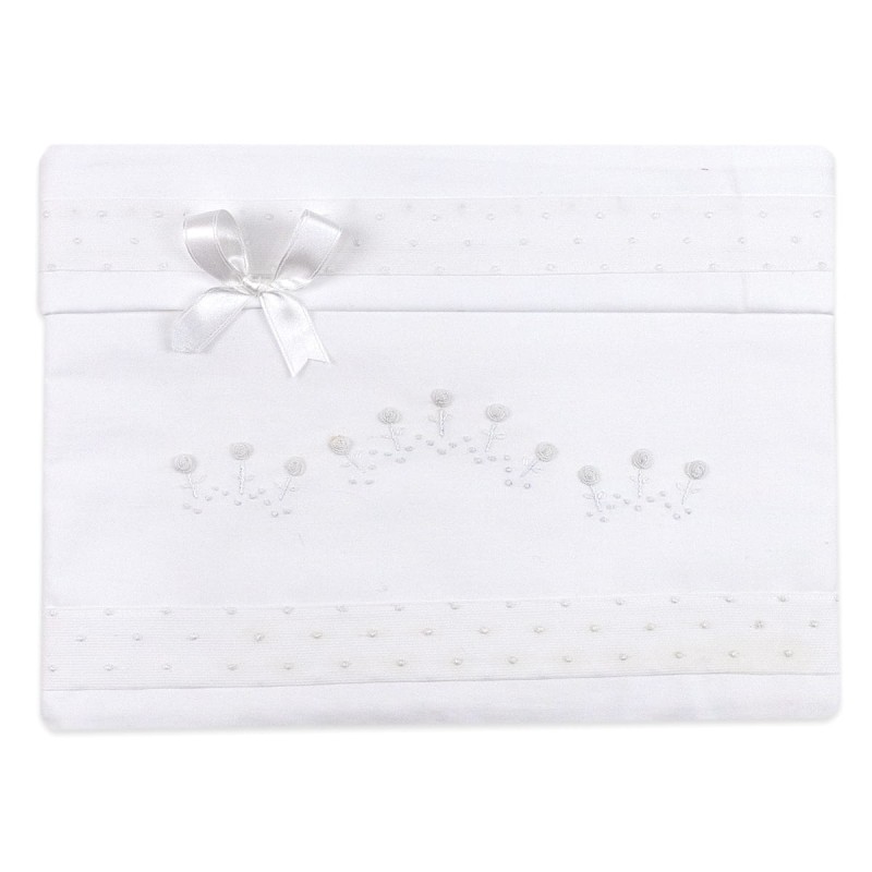 Sheets for the cot embroidered by hand LAC109 Sheets for the cot embroidered by hand LAC109