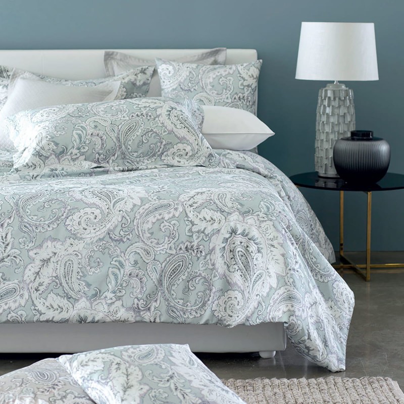 Venezia - double bed quilted bedspread by Dondi Home