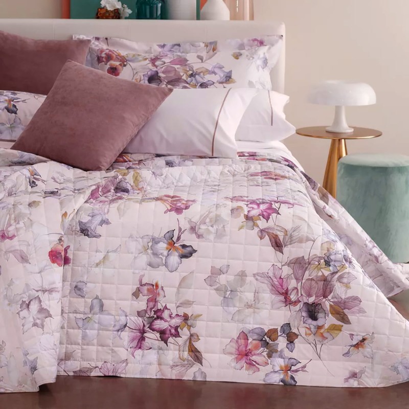Lisa - double bed mid season quilt by Dondi Home