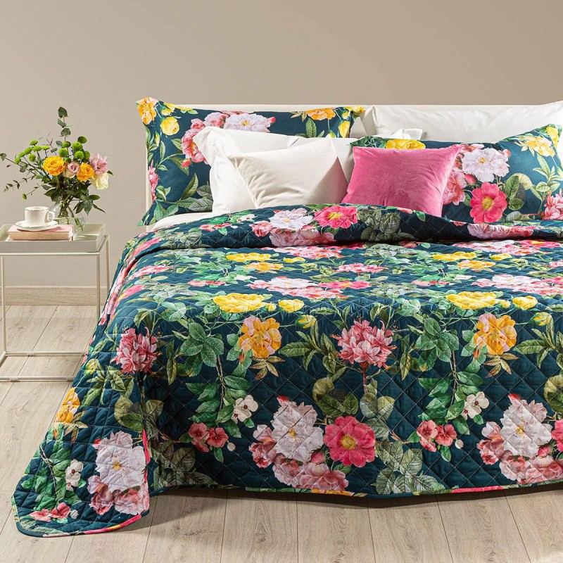 Belvedere - quilted double bed cover by Caleffi