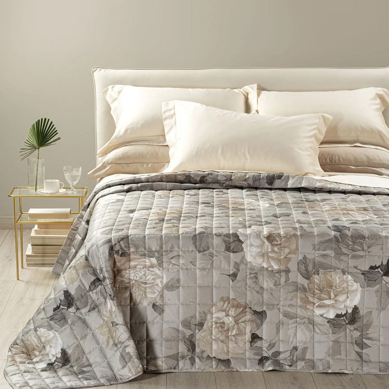 Rosa Alba - quilted bedspread double bed by Caleffi