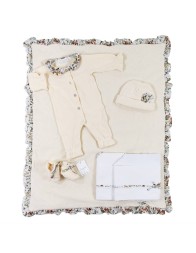 Coordinated Baby Girl Winter Layette Set Coccode' C60700ECR