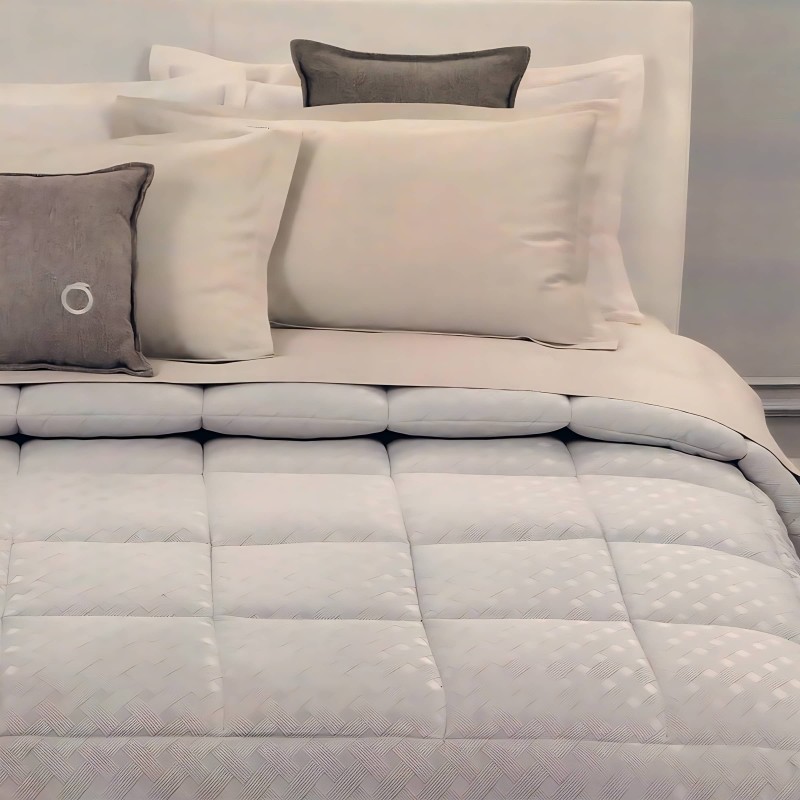 Grid - Jacquard winter quilt by Trussardi for double bed