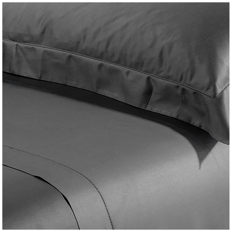 Double bed sheet set in cotton sateen...