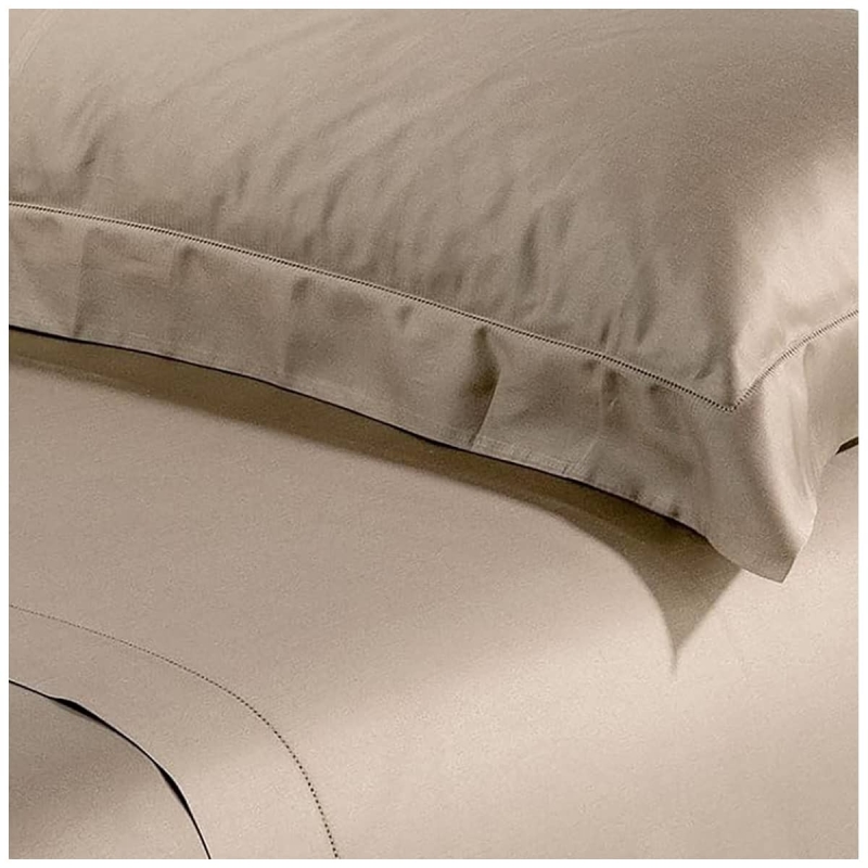 Double bed sheet set in cotton sateen...