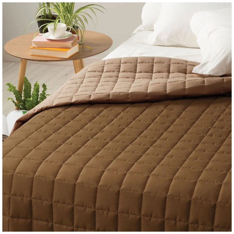 Modern - quilted bedspread by Caleffi...
