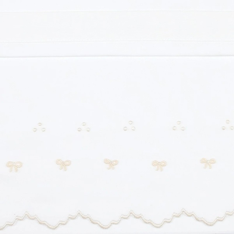 Cot Crib sheet set embroidered by... Cot Crib sheet set embroidered by...