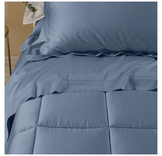 Dreaming – Double Winter Quilt in Cotton Satin – Avio 2