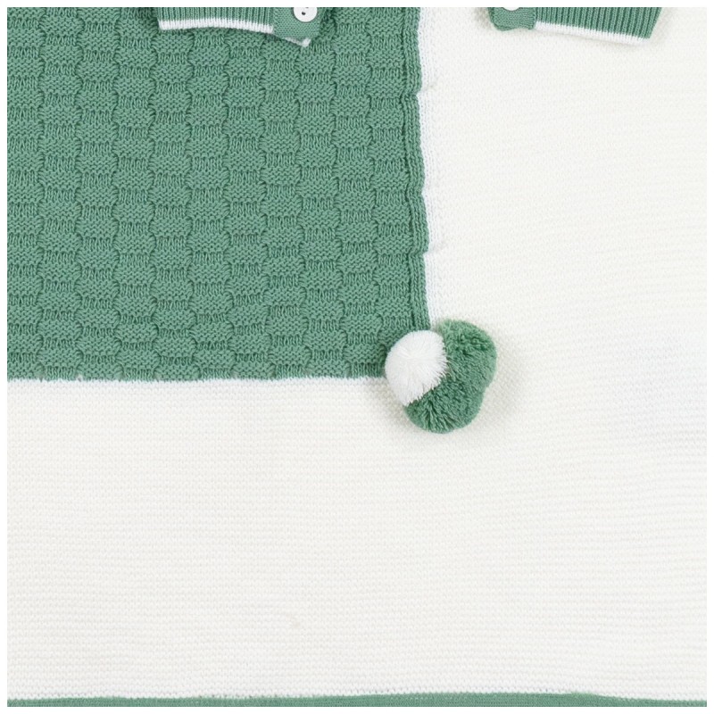 Newborn boy first layette set in wool... Newborn boy first layette set in wool...