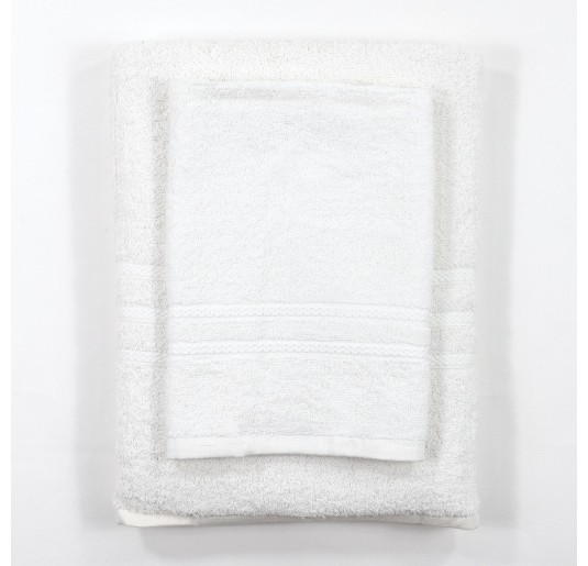 Set asciugamani hotel bianchi 500 GSM puro cotone. Alta qualità professionale per hotel, B&B, spa e centri benessere.