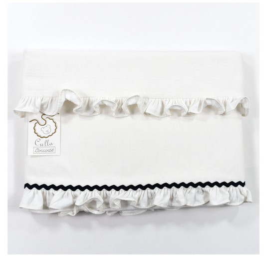 Coccodè Firenze embroidered baby sheet with ruffles and elegant details