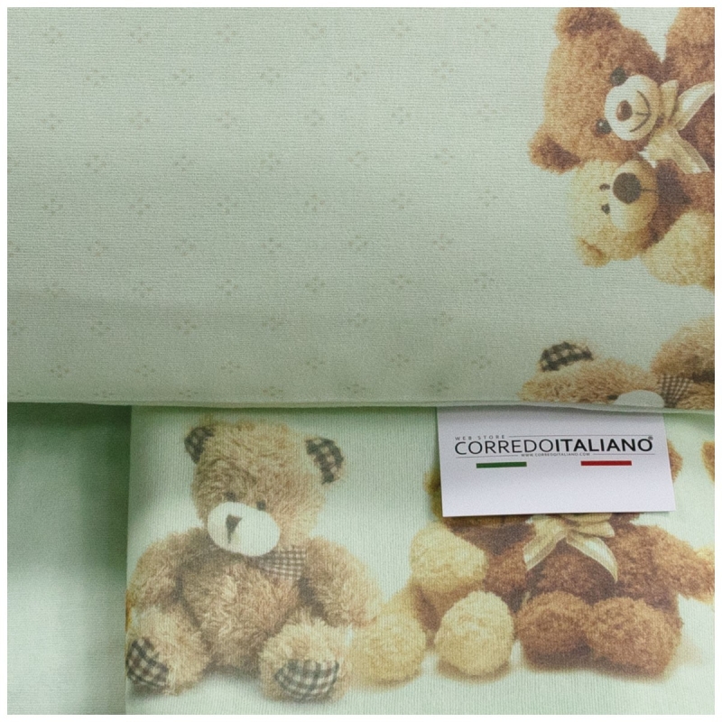 Soft and warm flannel baby cot bedding set