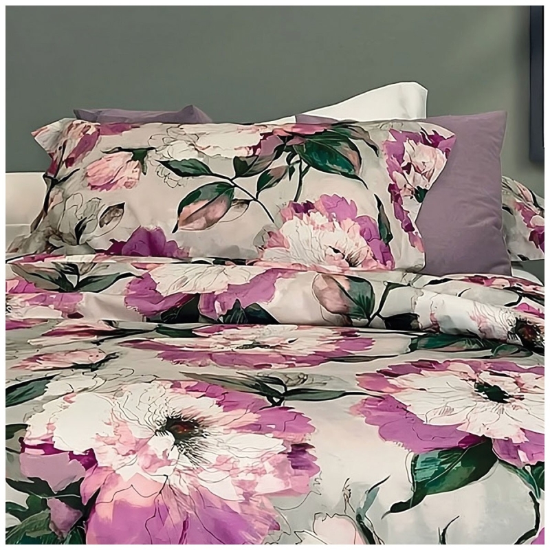 Michelle bedding set in 200TC cotton satin with floral print.