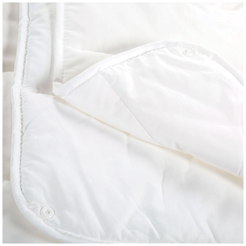 Hypoallergenic Microfiber 4 Seasons...