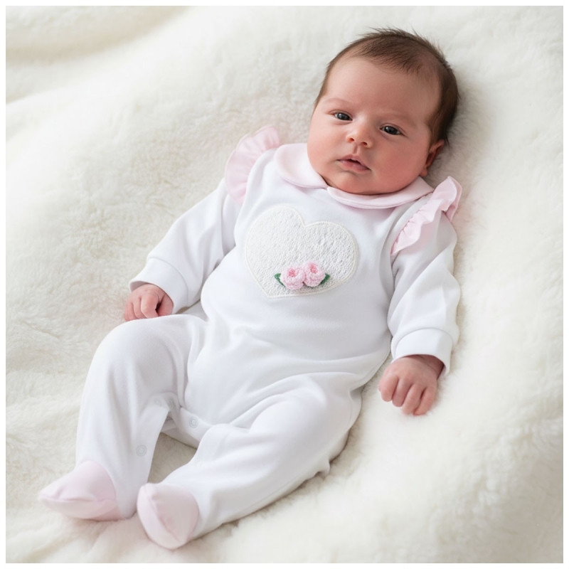 Embroidered heart detail on Teneri & Belli baby girl cotton sleepsuit