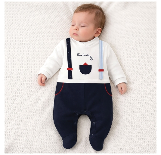 Newborn romper in fresh cotton Pierre Cardin with integrated footies 2