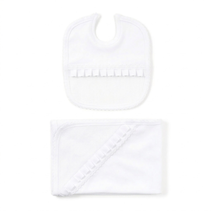 Baby set with embroiderable bib and multi-purpose blanket Coralo