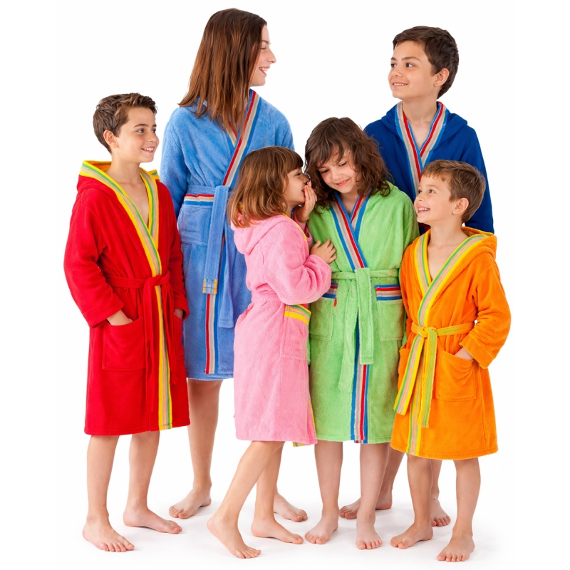 Pongo - children's hooded bathrobe by...