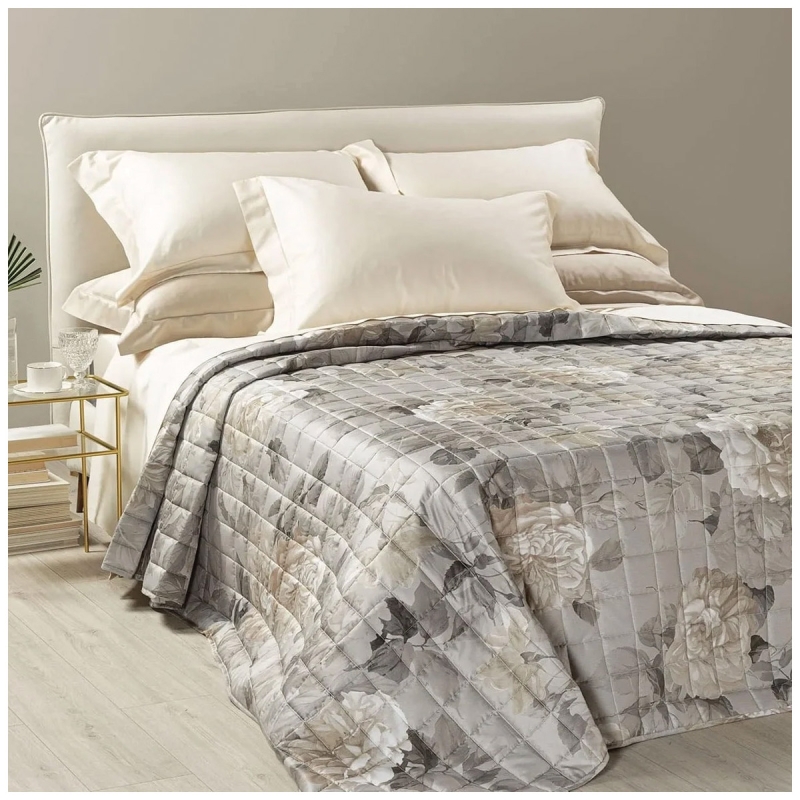 Quilted cotton satin double bed...