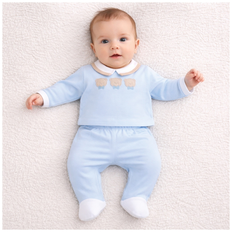 Newborn two-piece outfit in fresh cotton with footed pants and embroidery