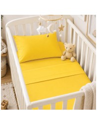 Completo lenzuola lettino puro cotone in cameretta neonato con orsacchiotto