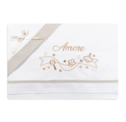 Mio Piccolo pure cotton sheet set with Amore embroidery
