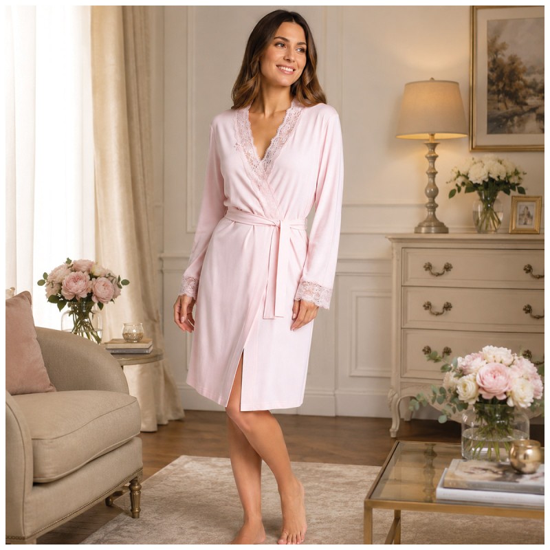 Women’s cotton kimono dressing gown...