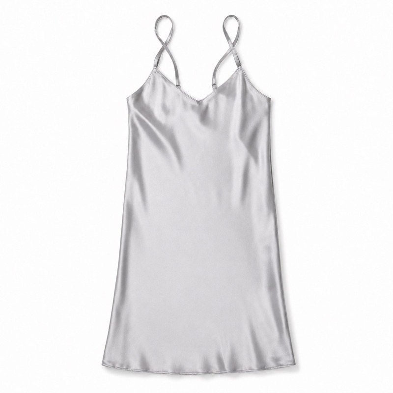 Sottoveste Parisienne in 100% seta naturale color Perla con finitura luminosa e vestibilità scivolata