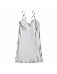 100% natural silk Parisienne slip in Pearl shade with luminous finish and softly flowing silhouette