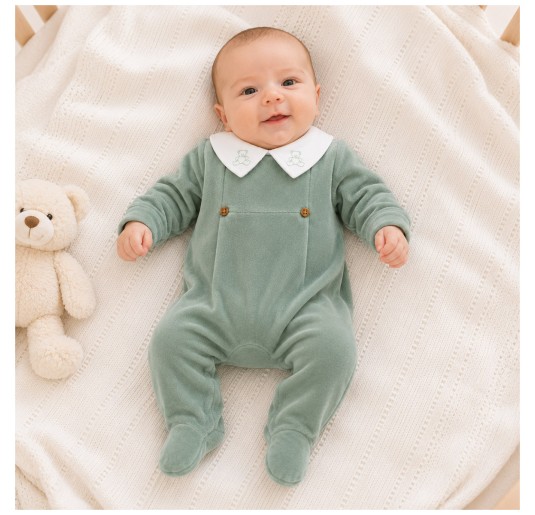 Tutina neonato in ciniglia verde Klaiadì K210TC con colletto ricamato 2