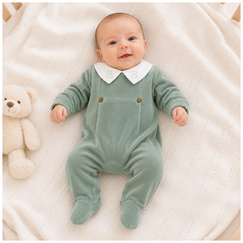 Velour baby sleepsuit with enclosed feet and decorative buttons Klaiadì K210TC