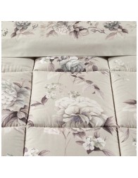 Chiaro di Luna double bed quilt by Caleffi in a bedroom