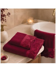 Petalo bath towel and guest towel set with embroidered linen trim