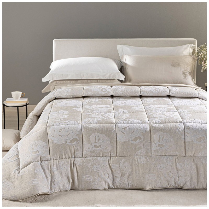 Rosier Caleffi winter quilt in jacquard satin