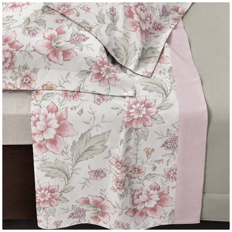 Ilda Gabel double bed flannel sheet set styled on a double bed with floral pattern