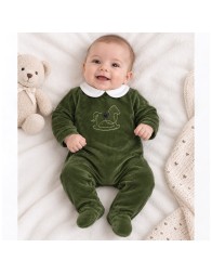 Baby romper in green chenille by Coccode' Firenze worn by a 3-month-old baby