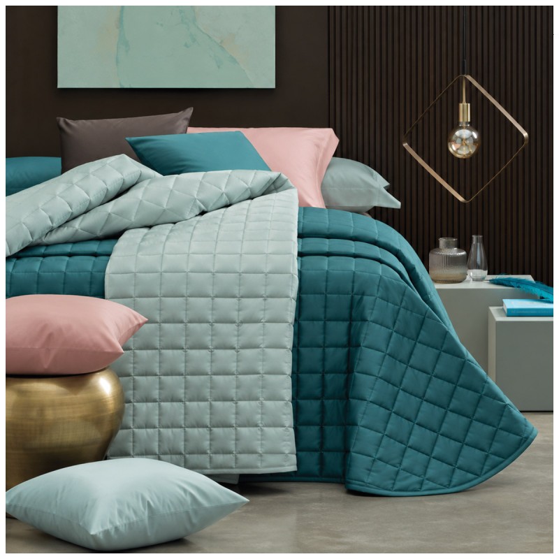 Quilted Bedspread in 330TC Pure...