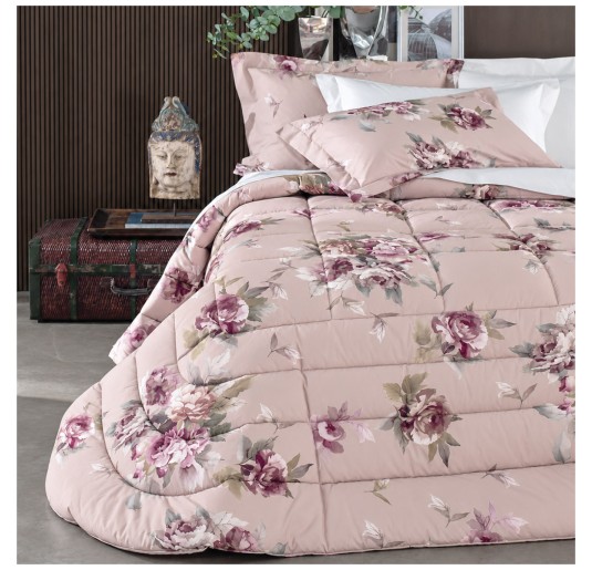 Double bedroom featuring a floral winter quilt with hypoallergenic fibre filling