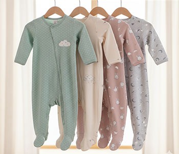 TUTINE IN CINIGLIA E IN CALDO COTONE PER NEONATI: STORIA E CONSIGLI PER SCEGLIERE AL MEGLIO